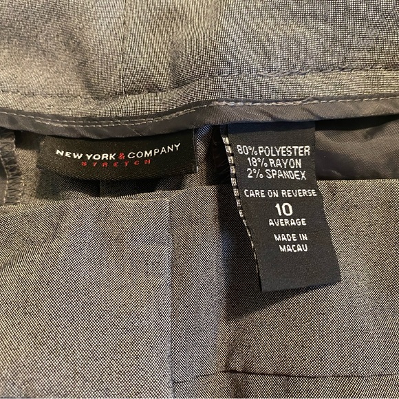 New York & Company Dark Gray Stretch
Bootcut Pants in size 10 - Picture 6 of 8